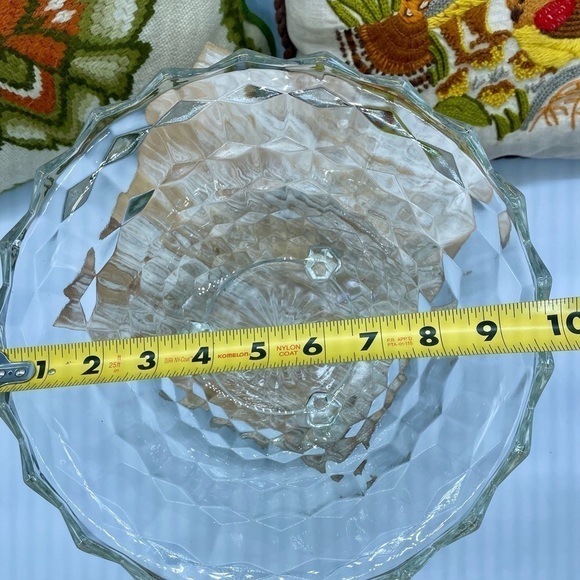 Vintage Clear Class Cubist Three Footed Bowl - Picture 5 of 6